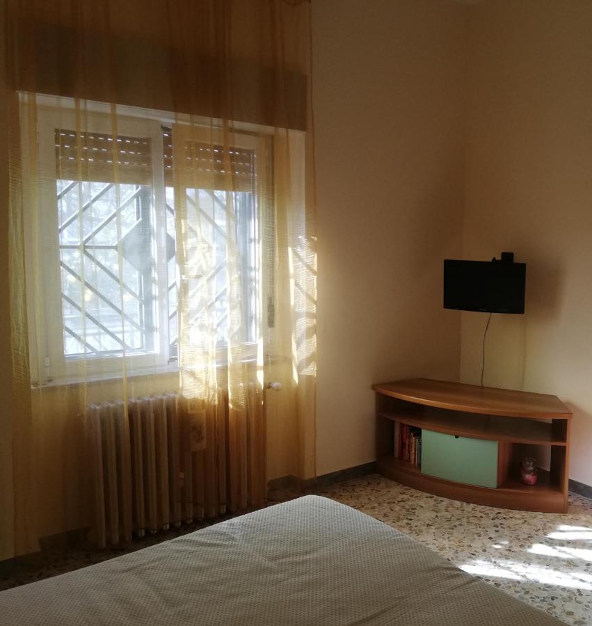 Lucia'S Apartaments Барі Екстер'єр фото
