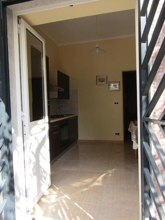 Lucia'S Apartaments Барі Екстер'єр фото