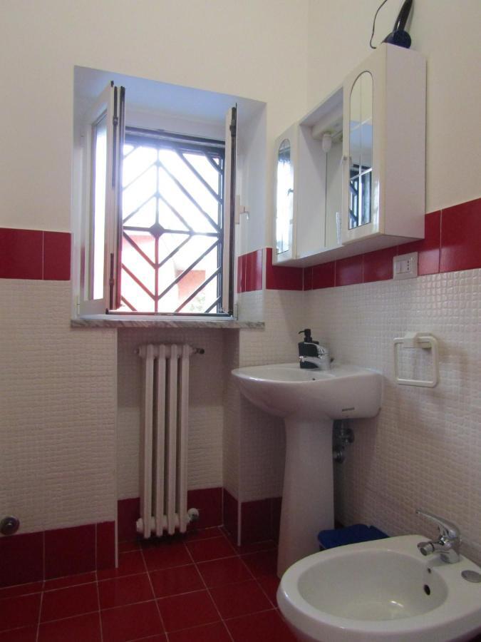 Lucia'S Apartaments Барі Екстер'єр фото